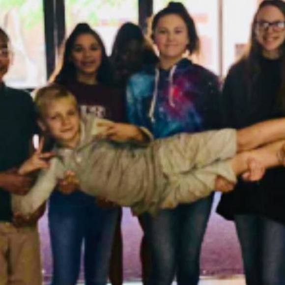 Meet your Posher, Tyler - Picture 1 of 1